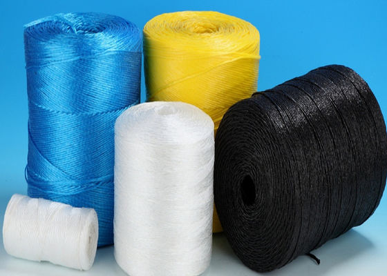 麻ひもRffiaを結ぶ5kg/Spool 7500D 1200m/kgのバージンのポリプロピレンのトマト